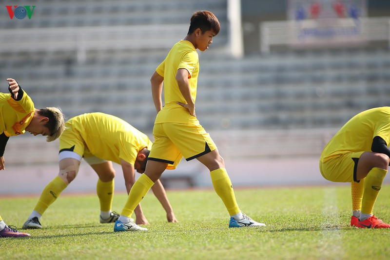 can canh: buoi tap cua u23 viet nam sau tran hoa u23 jordan hinh 10