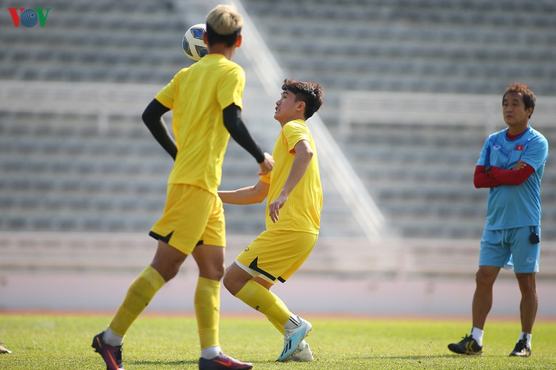 can canh: buoi tap cua u23 viet nam sau tran hoa u23 jordan hinh 8
