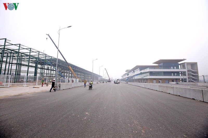can canh: duong dua f1 ha noi hoanh trang cho ngay khai man lich su hinh 8