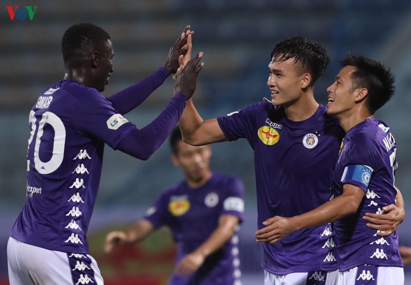 truc tiep than quang ninh vs ha noi fc, viettel vs hagl vong 2 v-league 2020  hinh 9