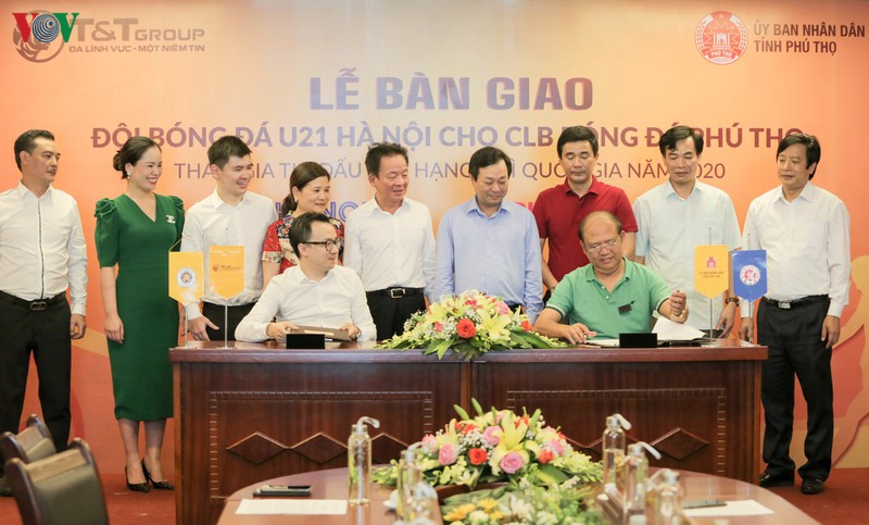 doi u21 ha noi duoc chuyen giao cho phu tho fc, huong toi v-league hinh 1