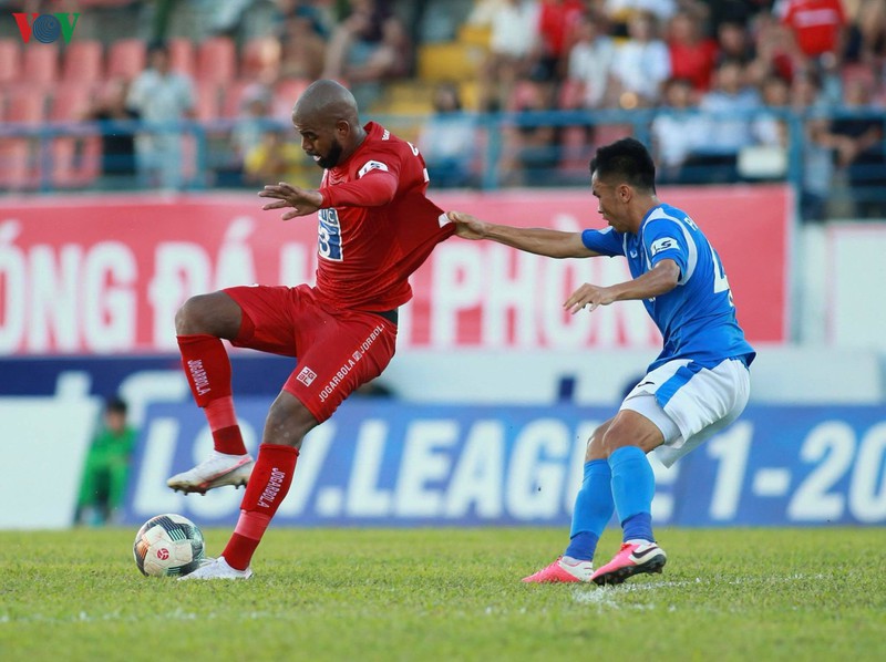 truc tiep vong 5 v-league 2020: nong o lach tray va thong nhat hinh 1