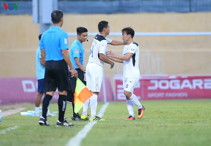 tuong thuat thanh hoa vs hagl vong 11 v-league 2020 hinh 18