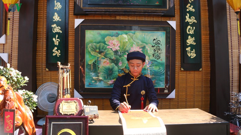 nhieu nguoi thich thu voi duong mai vang o tphcm hinh 10