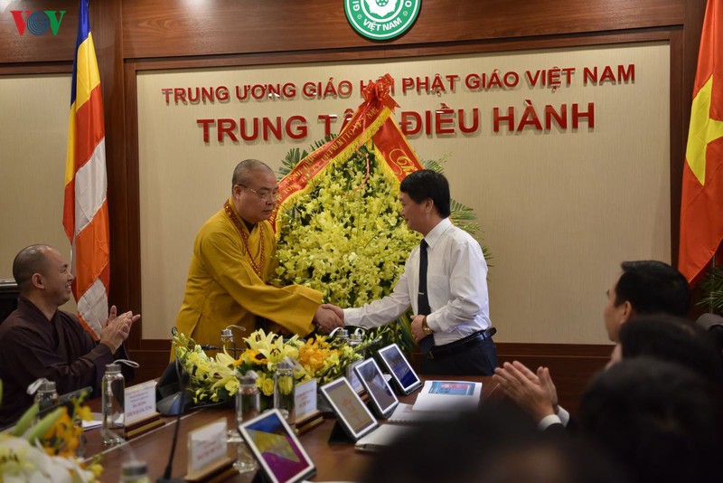 giao hoi phat giao viet nam ra mat he thong dieu hanh dien tu hien dai hinh 4