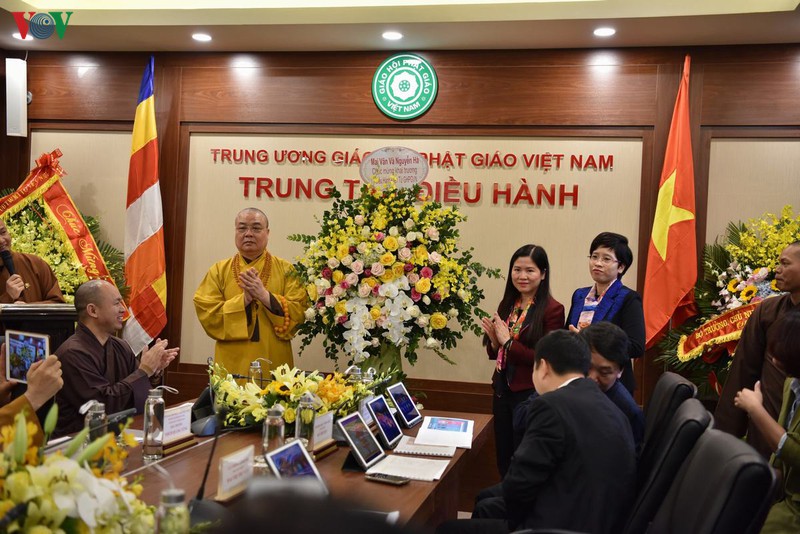 giao hoi phat giao viet nam ra mat he thong dieu hanh dien tu hien dai hinh 5