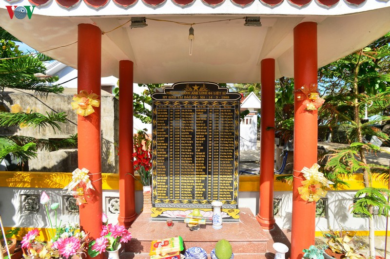 ngan vang tieng chuong chua giua dat troi truong sa hinh 4