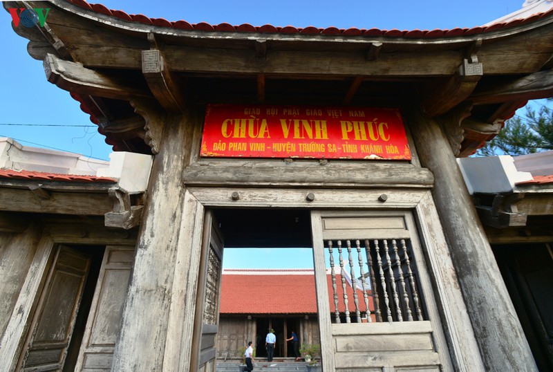 ngan vang tieng chuong chua giua dat troi truong sa hinh 5