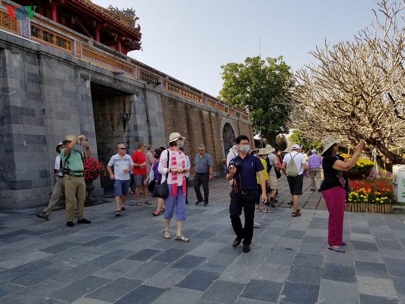 nganh du lich thua thien hue no luc vuot kho   hinh 2
