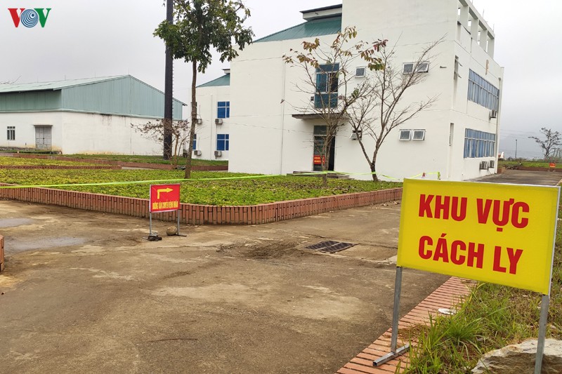 lai chau cach ly y te 13 truong hop tiep xuc voi nguoi den tu vung dich son loi hinh 1