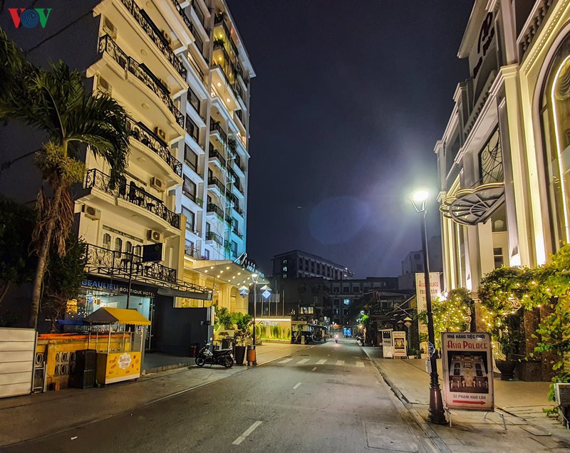 anh: hue tinh lang trong mua dich covid-19 hinh 8