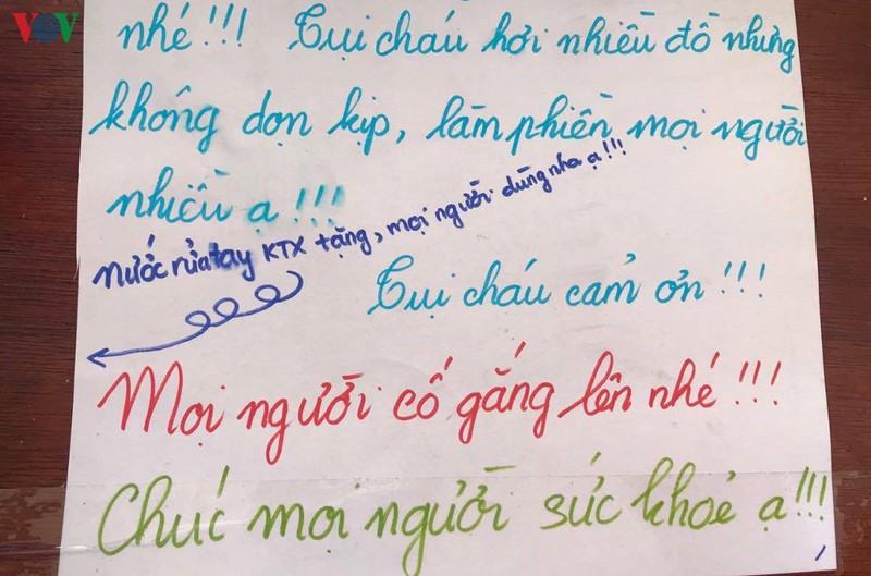 anh: 150 sinh vien tinh nguyen don dep ki tuc xa don nguoi cach ly hinh 4
