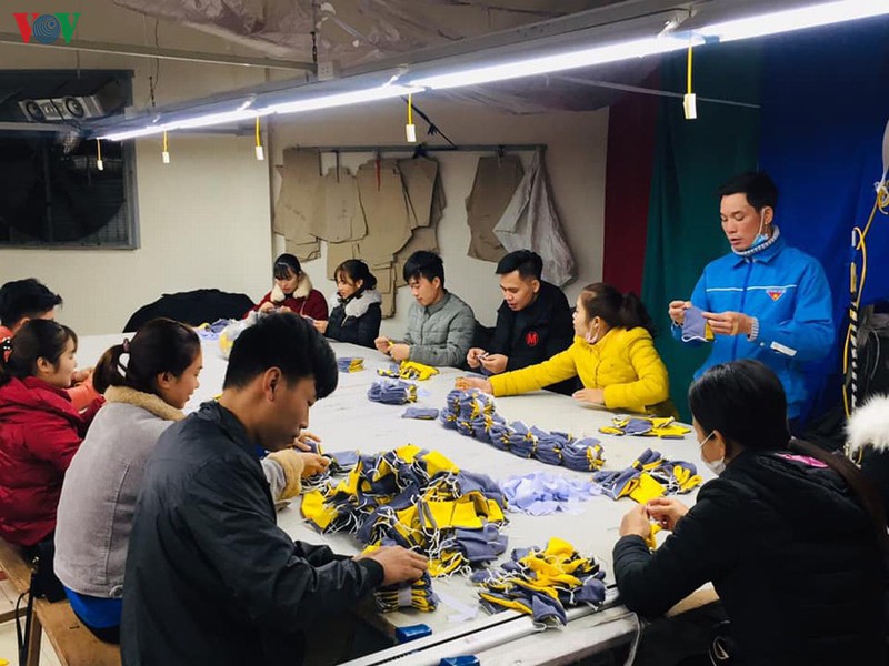 ảnh: tuổi trẻ yên bái chung sức phòng, chống dịch bệnh covid-19 hình 11 anh: tuoi tre yen bai chung suc phong, chong dich benh covid-19 hinh 11