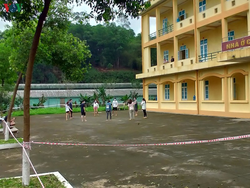 yen bai ra soat duoc 80 nguoi tu bv bach mai ve chua qua 14 ngay hinh 1