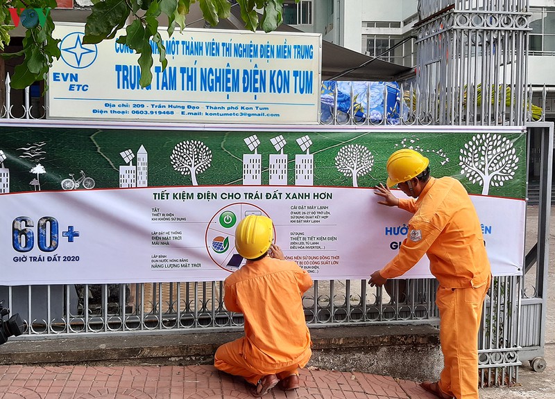 kon tum tich cuc huong ung gio trai dat van dam bao phong dich covid-19  ​ hinh 1