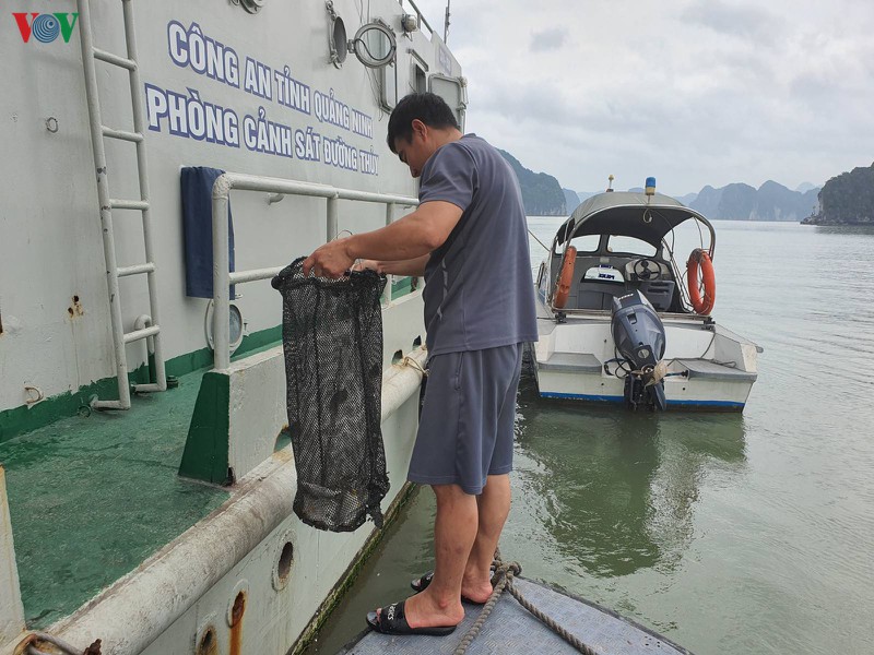 "ngoi nha" tren bien nhung ngay phong chong dich cua canh sat duong thuy hinh 9