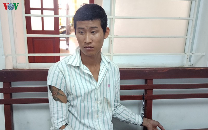 nong 24h: vao vuon vang mot minh, nguoi phu nu bi ga trai tre hiep dam hinh 4