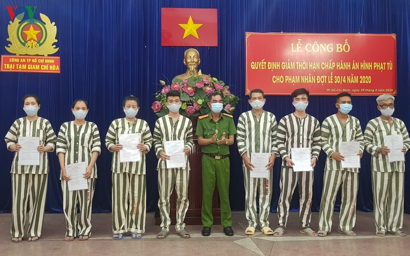 giam an tu cho 53 pham nhan tai trai giam chi hoa nhan dip 30/4 hinh 1