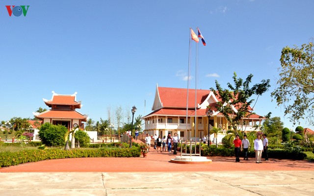 bong nguoi o ban xieng vang hinh 1