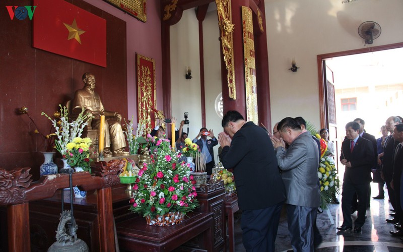 bong nguoi o ban xieng vang hinh 4