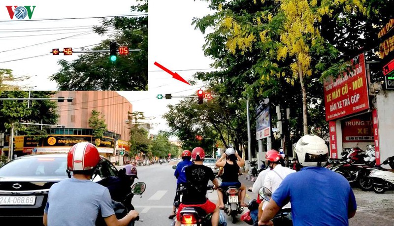 bien bao giao thong gay kho hieu o lao cai dong loat bi thao xuong hinh 5