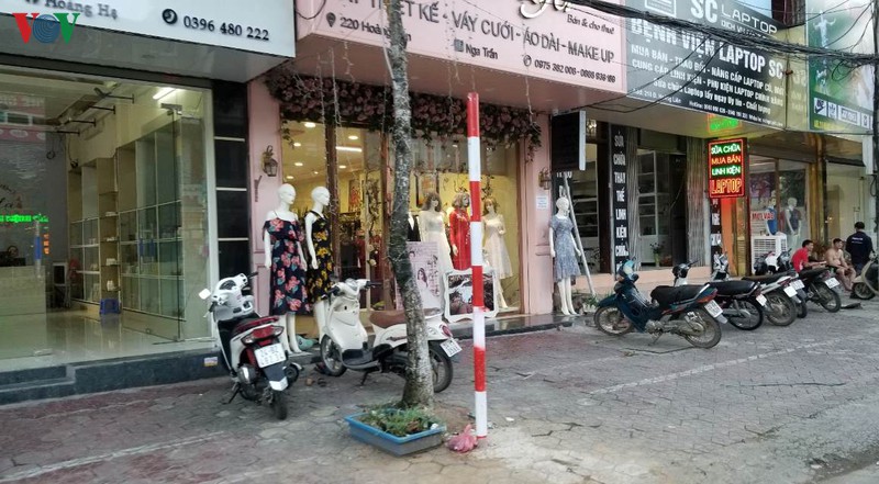 bien bao giao thong gay kho hieu o lao cai dong loat bi thao xuong hinh 6