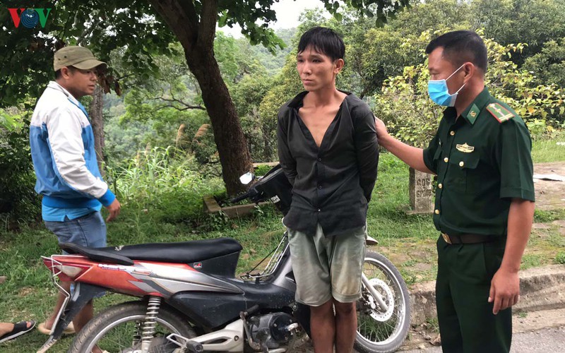 doi tuong cuop xe om bi bat giu sau 4 gio gay an hinh 1
