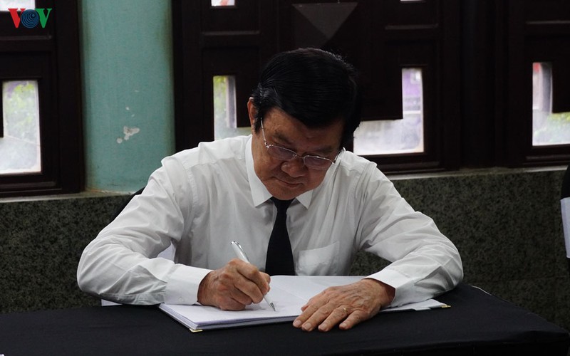 lanh dao dang, nha nuoc vieng nguyen bi thu trung uong dang tran quoc huong hinh 6