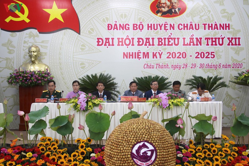 dai hoi dang bo huyen chau thanh, dong thap bau truc tiep bi thu hinh 1