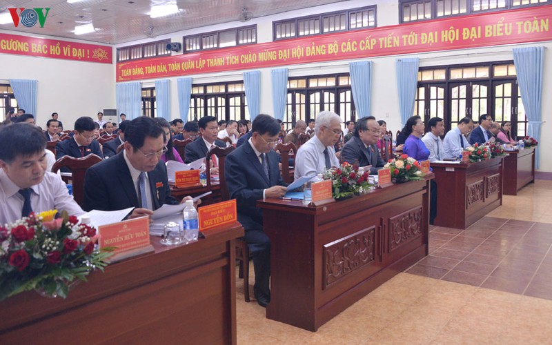 chu tich quoc hoi du khai mac ky hop thu 10, hdnd tinh dak nong hinh 1