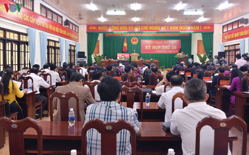 chu tich quoc hoi du khai mac ky hop thu 10, hdnd tinh dak nong hinh 3