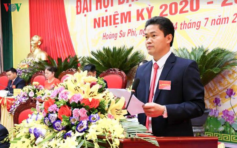 dai hoi dang huyen hoang su phi, ha giang bau truc tiep bi thu  hinh 1
