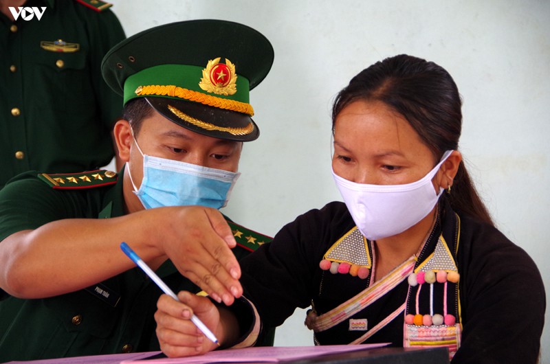 "hạ nhiệt" điểm nóng vượt biên trái phép huổi luông hình 8 "ha nhiet" diem nong vuot bien trai phep huoi luong hinh 8