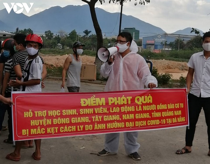 da nang: hon 15.000 lao dong tu do mac ket giua tam dich hinh 2