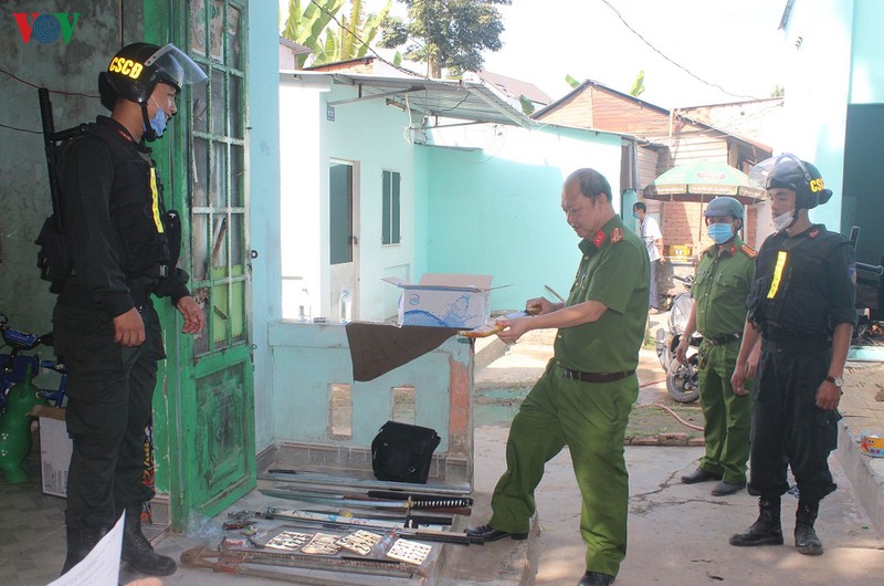 cong an dong nai pha tu diem ma tuy cung vu khi "nong" hinh 1