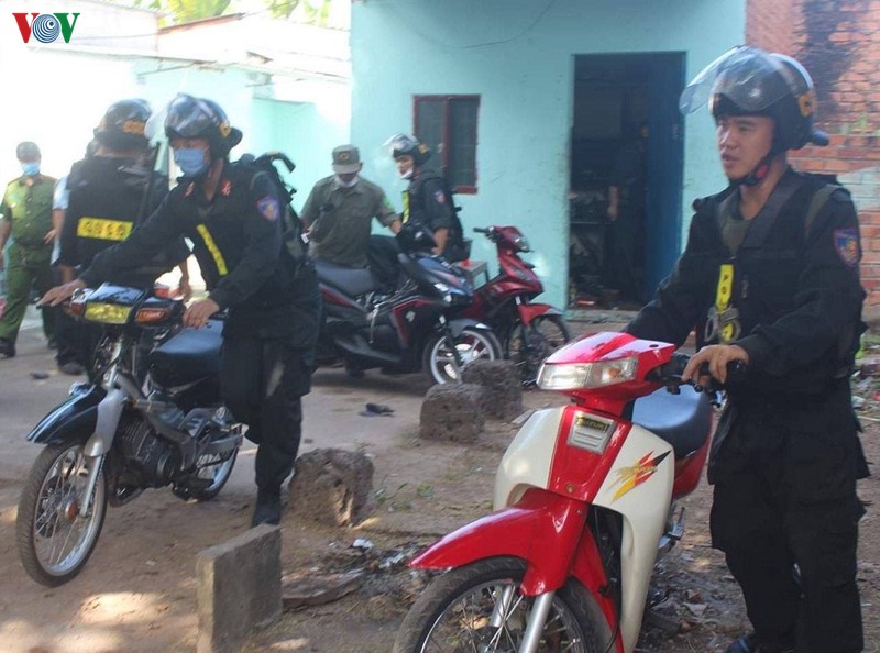 cong an dong nai pha tu diem ma tuy cung vu khi "nong" hinh 2
