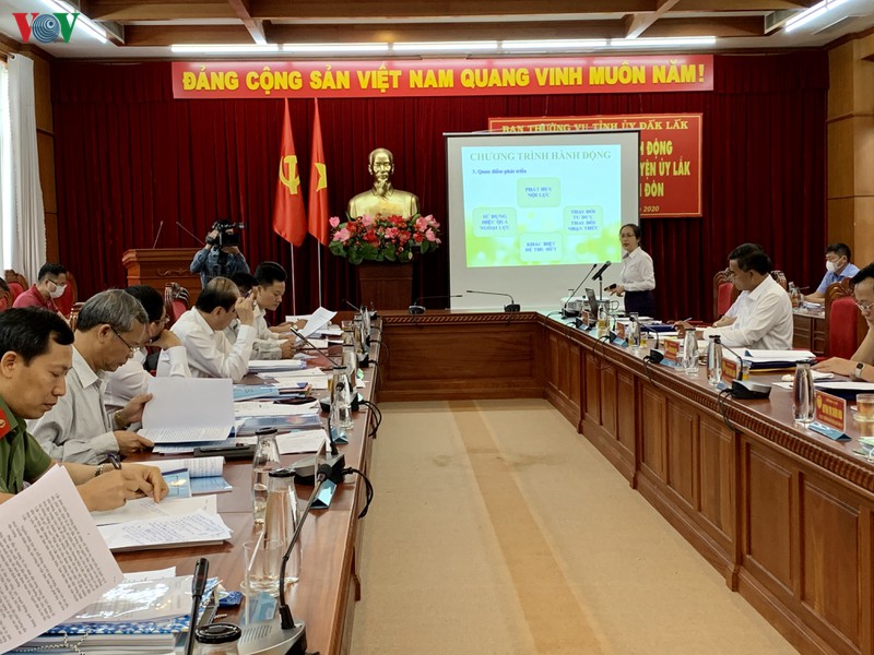 9 ung vien vao vi tri bi thu huyen huy o dac lak bat dau "tranh tai" hinh 1