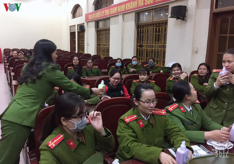 trai giam phong dich covid-19: chat che den bat ngo hinh 2