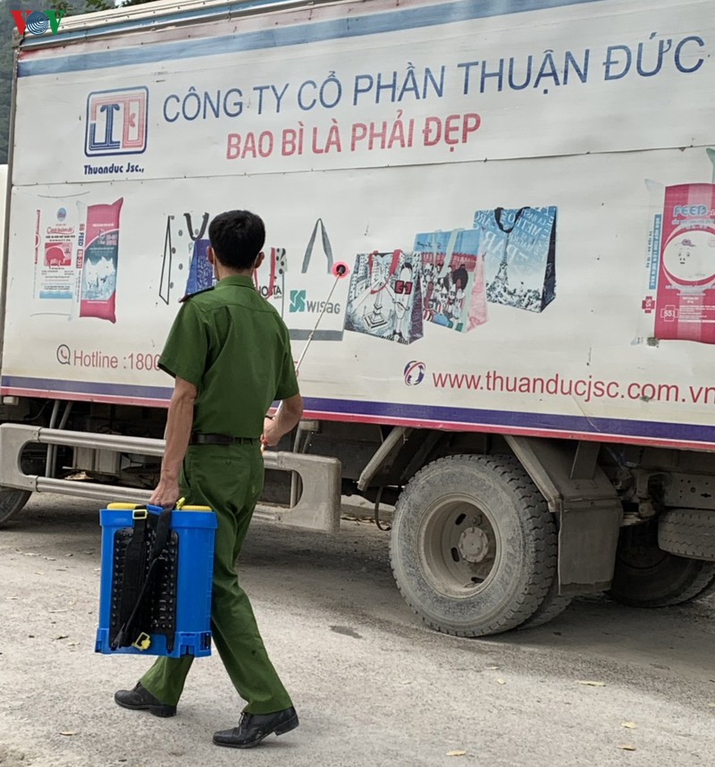 trai giam phong dich covid-19: chat che den bat ngo hinh 1