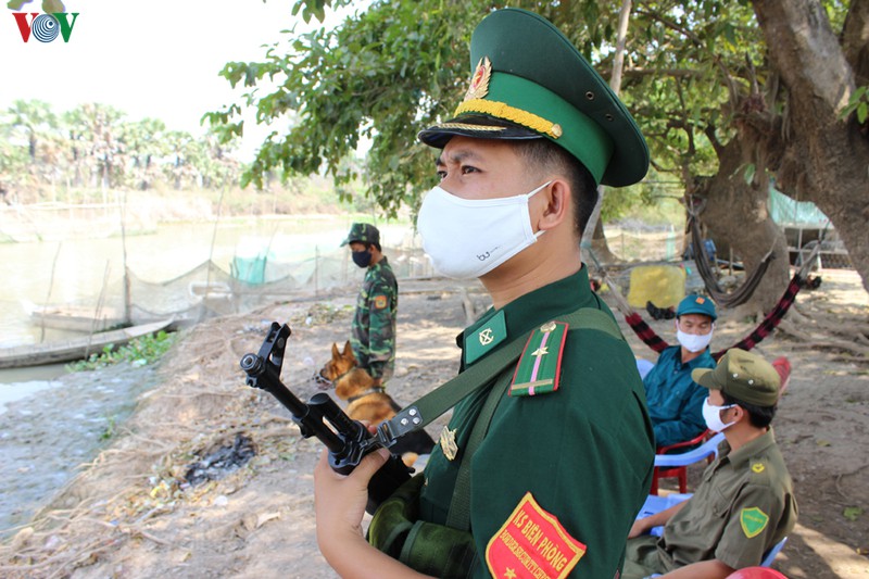 luy thep bien phong chong dich tuyen bien gioi tay nam hinh 6