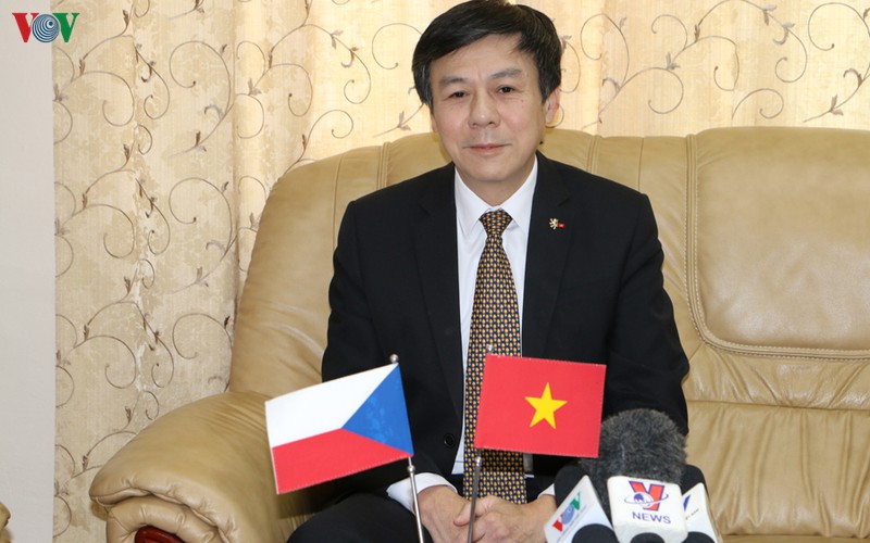 thu tuong czech khen ngoi cong dong nguoi viet trong viec chung tay chong covid-19 hinh 1