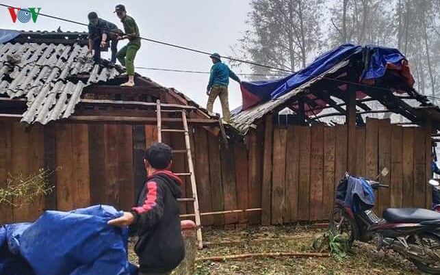 sau cac tran mua da, lai chau khuyen cao nguoi dan lop nha bang mai ton hinh 2
