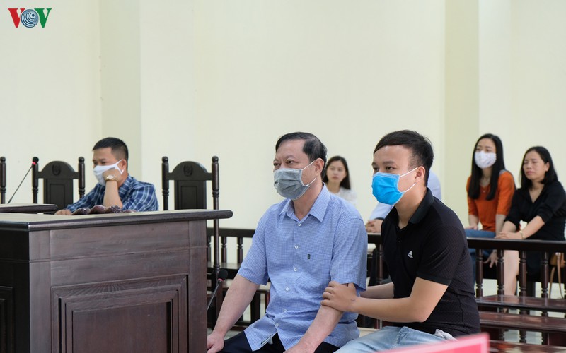 mo phien toa xet xu vu an lien quan nguyen truong cong an thanh pho thanh hoa hinh 1