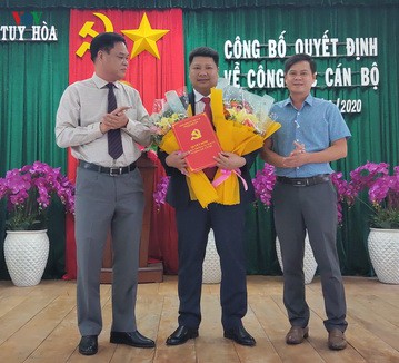gd ban quan ly du an dau tu xay dung lam pho bi thu thanh uy tuy hoa hinh 1