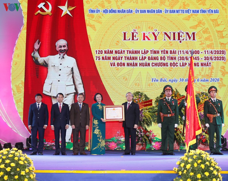 ky niem trong the 120 nam ngay thanh lap tinh yen bai hinh 4