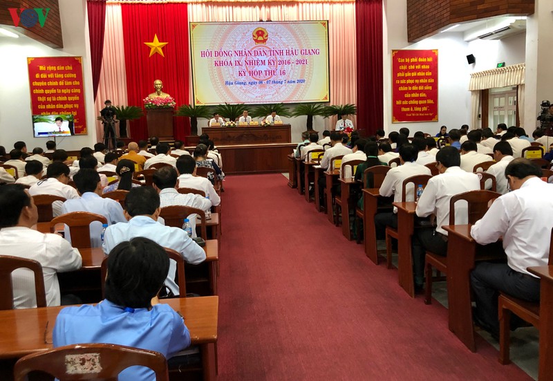 hdnd tinh hau giang thong qua nhieu nghi quyet quan trong  hinh 1