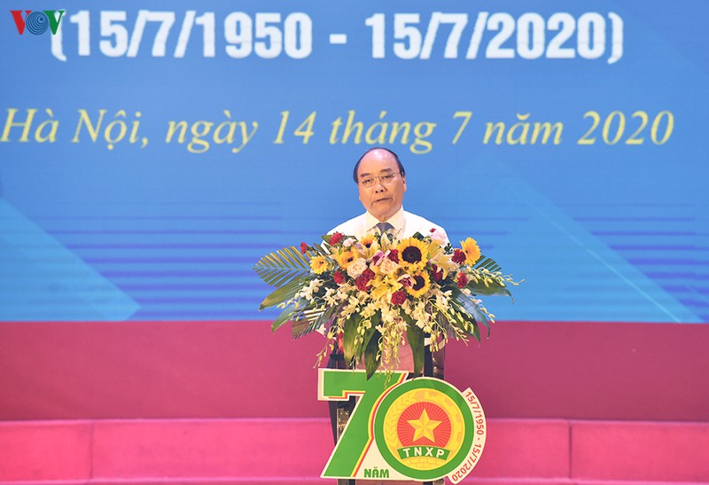 thu tuong: tnxp da the hien y chi "doi non, lap bien" cua the he tre viet nam  hinh 4