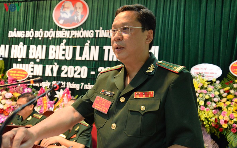 dai ta ca van lap tai dac cu bi thu dang uy bdbp tinh son la hinh 3