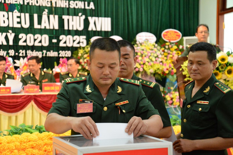 dai ta ca van lap tai dac cu bi thu dang uy bdbp tinh son la hinh 2
