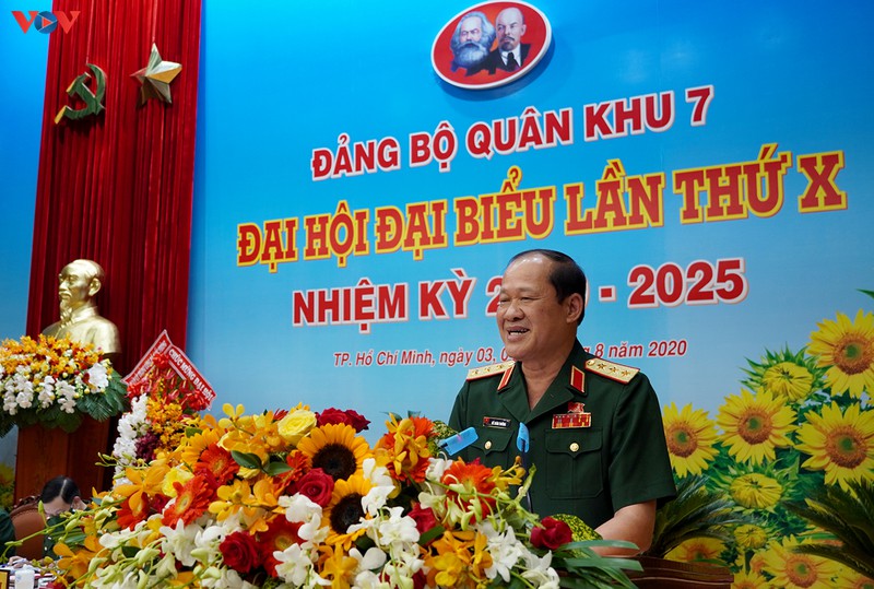 ong nguyen thien nhan du dai hoi dang bo quan khu 7 hinh 5